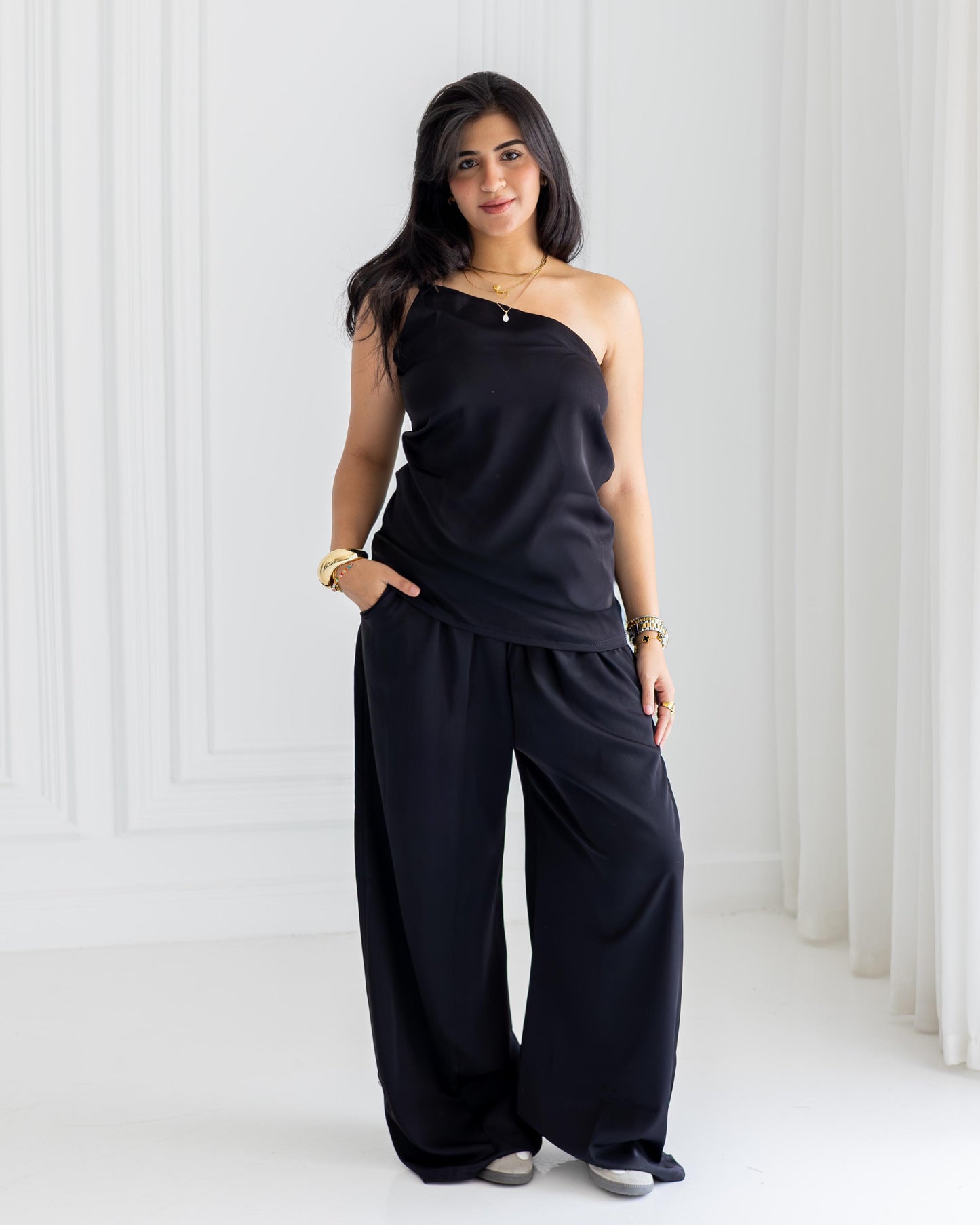 Lovelle Set in black